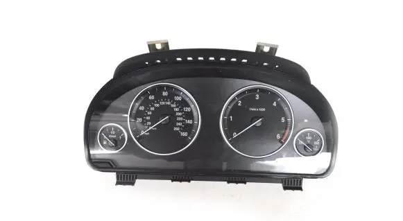 BMW X5 F15 Speedometer (instrument cluster) 9383489