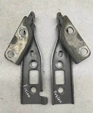Ford Fusion Engine bonnet/hood hinges 2S6116801AE