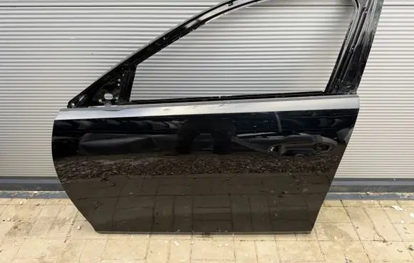 Opel Astra L Front door CHZP004