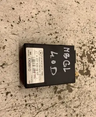 Mercedes-Benz GL X164 Phone control unit/module A2218200097