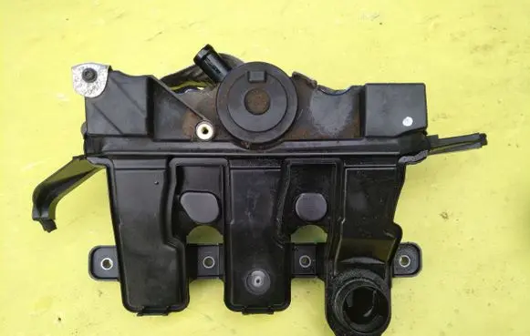 Nissan Qashqai other engine part 118305906R
