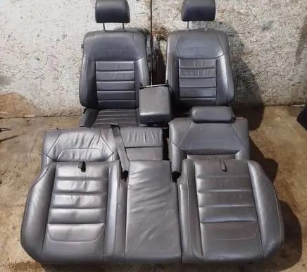 Volkswagen Touareg I Seat set 