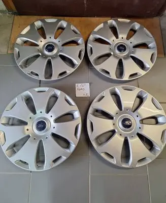 Ford Mondeo MK IV R16 wheel hub/cap/trim 7S711130BF