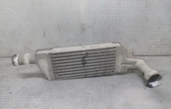Opel Corsa C Intercooler radiator 24466787