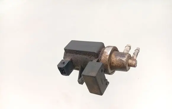 Volvo S80 Turbo solenoid valve 30637251