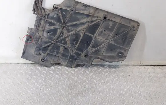 Peugeot 5008 II Fuel tank bottom protection 9809531680