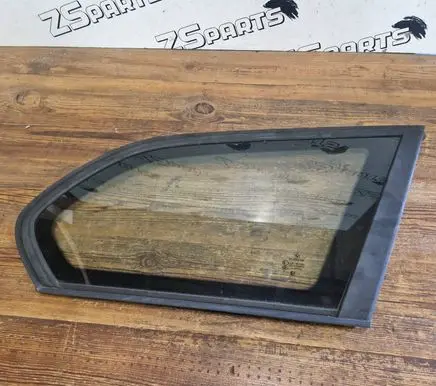 BMW 3 E90 E91 Rear side window 51357130366 7130366