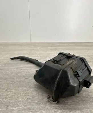 Toyota RAV 4 (XA20) Fuse box set 3048A7128