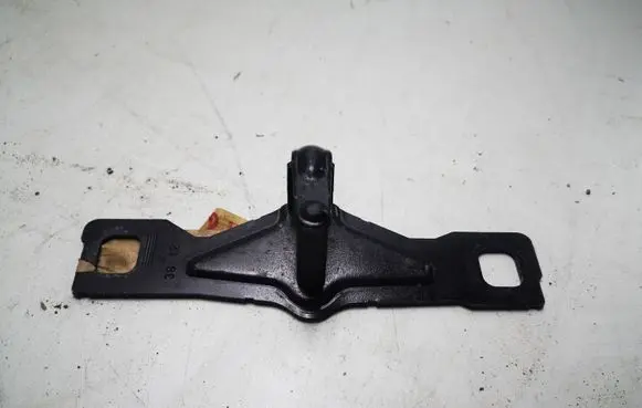 Audi A6 S6 C7 4G Loading door lock loop/hook striker 4G5827507
