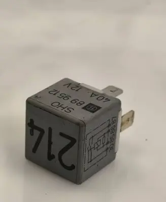 Audi A4 S4 B5 8D Other relay 443951253K