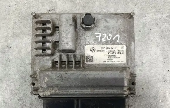 Skoda Fabia Mk2 (5J) Engine control unit/module ECU