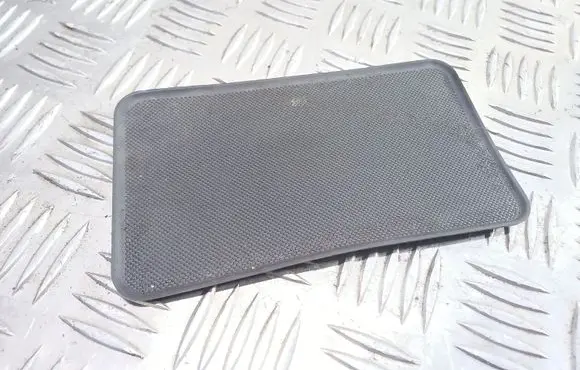 KIA Sorento Panel drawer/shelf pad 