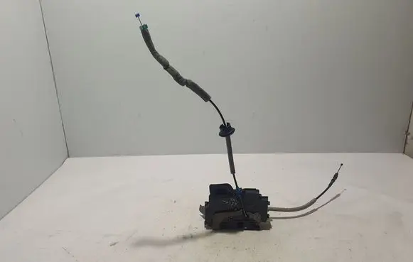 Audi A7 S7 4K8 Front door lock 4K1837015J
