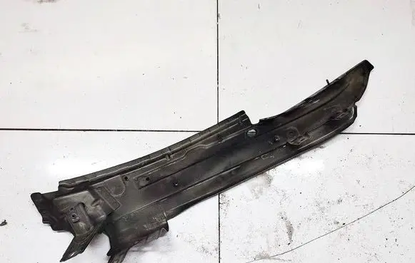 Audi Q7 4L Fender mounting bracket 4L0805919