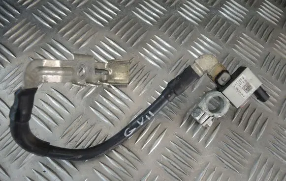 Volkswagen Golf VII Negative earth cable (battery) 5Q0915181E