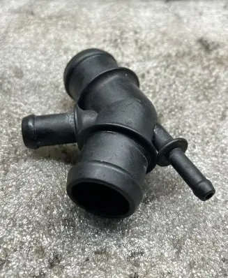 Volkswagen Sharan Brake vacuum hose/pipe 