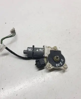 Mercedes-Benz E W211 Front door window regulator motor 2118202942 993626101