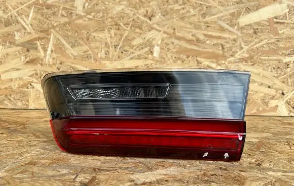 BMW 3 G20 G21 Tailgate rear/tail lights H8742045410 3918372