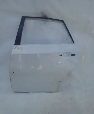Subaru Impreza III Rear door