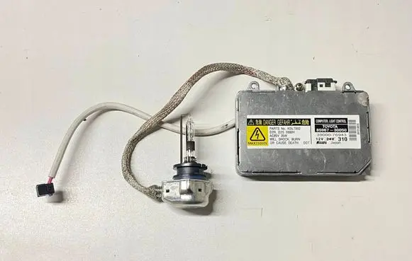 Toyota Previa (XR30, XR40) II Headlight ballast module Xenon 39000-76943 85967-30050