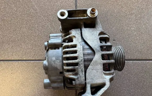Fiat Doblo Generator/alternator 46823546