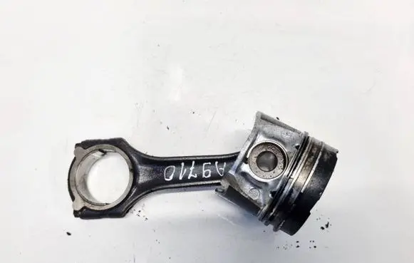 Mercedes-Benz A W168 Piston with connecting rod