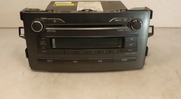 Toyota Auris 150 Radio/GPS head unit trim 