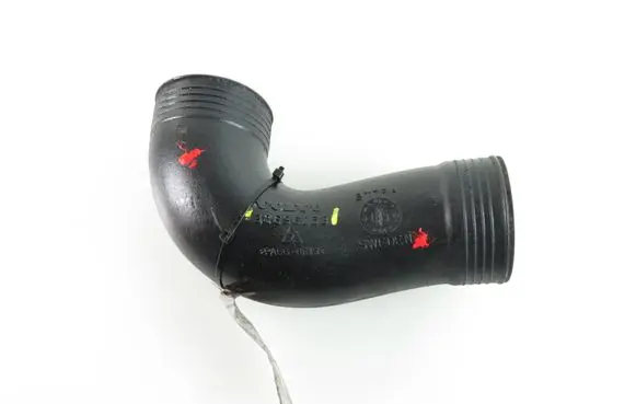 Volvo XC90 Intercooler hose/pipe 30696253
