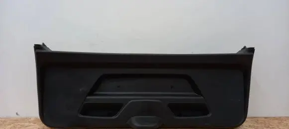 BMW i3 Tailgate trim 7305089