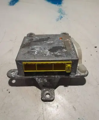 Subaru Legacy Airbag control unit/module 98221AG04A