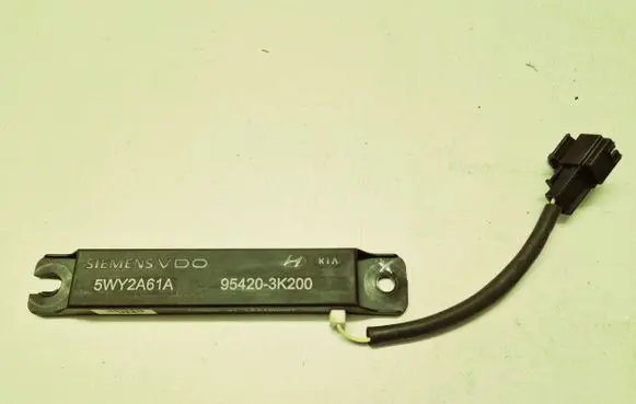 Hyundai Genesis Keyless (KESSY) go control unit/module 5WY2A61A 954203K200