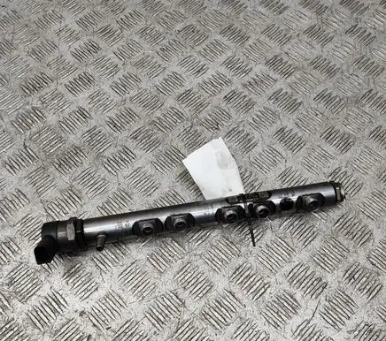 BMW 1 E81 E87 Fuel main line pipe 7809128 0445214183