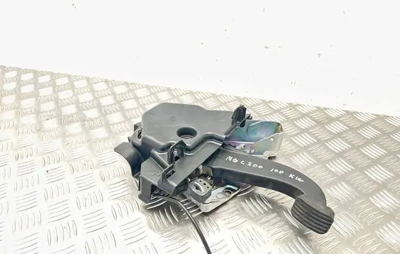 Mercedes-Benz C W204 Handbrake/parking brake lever assembly A2044201584 1211620022