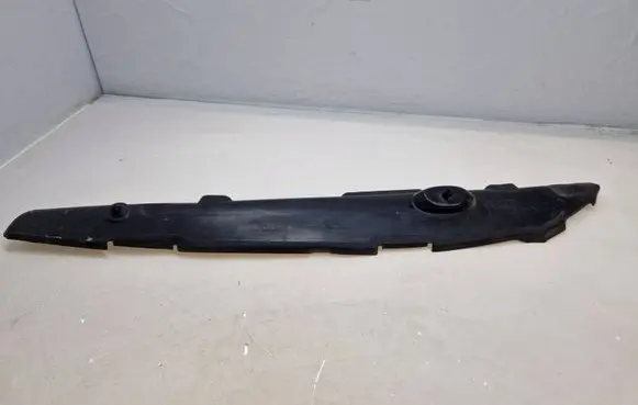 Audi A3 S3 8V Fender end trim 8V0821111C