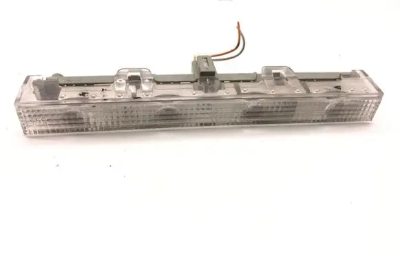 Toyota Yaris Third/center stoplight 