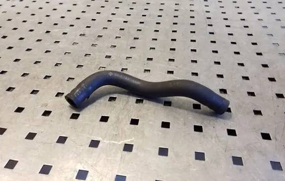 Nissan X-Trail T31 Engine coolant pipe/hose 079TAP