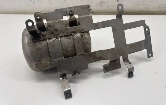 Mercedes-Benz GLE W167 Vacuum air tank
