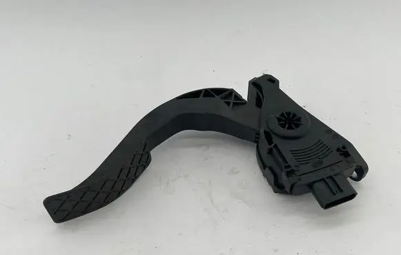 Audi A4 S4 B8 8K Accelerator throttle pedal 8K1723523A 14092013 6PV00950521
