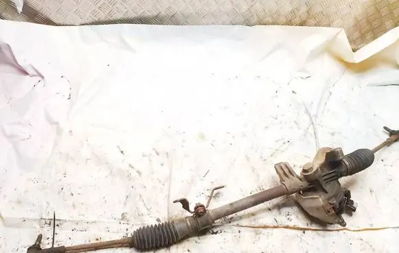 Suzuki Swift I Steering rack rhd