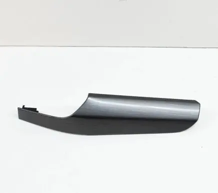 Dashboard glove box trim