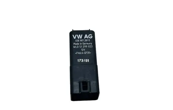 Audi A3 S3 8P Glow plug pre-heat relay 038907281D 51299023