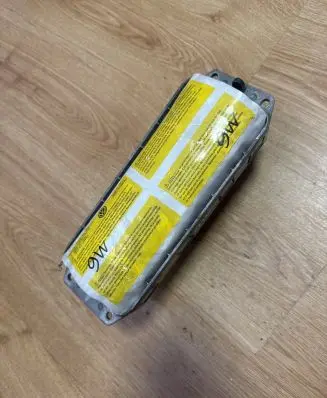 Volkswagen Caddy Passenger airbag 1T0880204 1001661