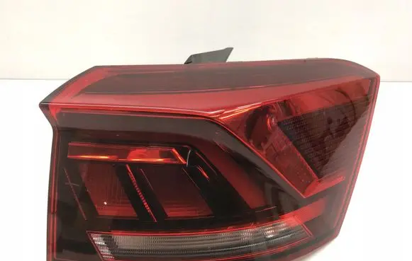 Volkswagen T-Roc Tailgate rear/tail lights