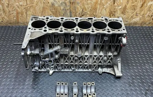 BMW 3 E90 E91 Engine block 7792822