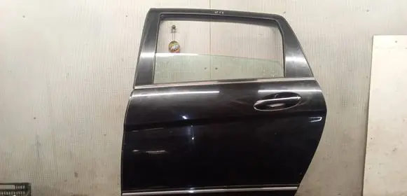 Mercedes-Benz B W245 Rear door 