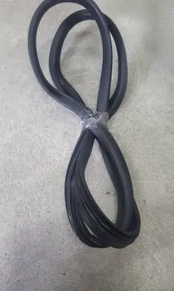Volvo XC60 Front door rubber seal 