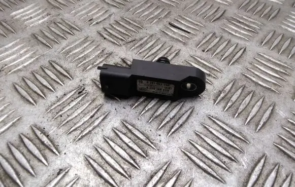 Nissan Qashqai Air pressure sensor 8200168253 0281002566