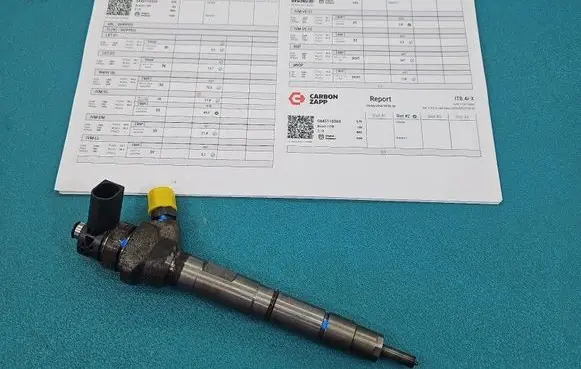 Volkswagen PASSAT B7 Fuel injector 0445110369 IMPRK1588096