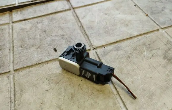 Ford C-MAX I Airbag deployment crash/impact sensor 8M5T14B342AC