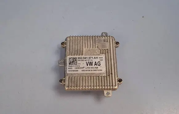 Skoda Octavia Mk4 Headlight ballast module Xenon 992941571A 10101500269